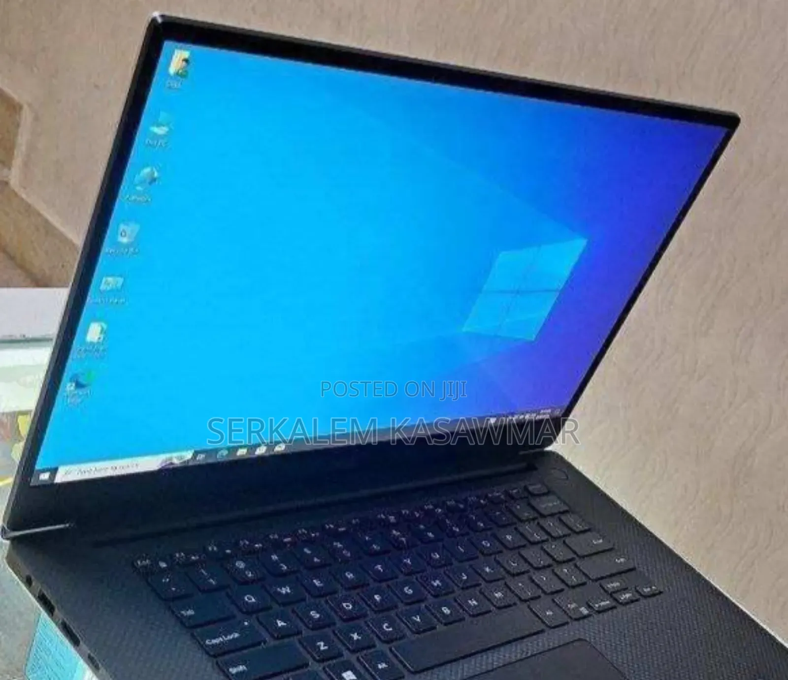 New Laptop Dell Precision 15 3520 16GB Intel Core i7 SSD 512GB