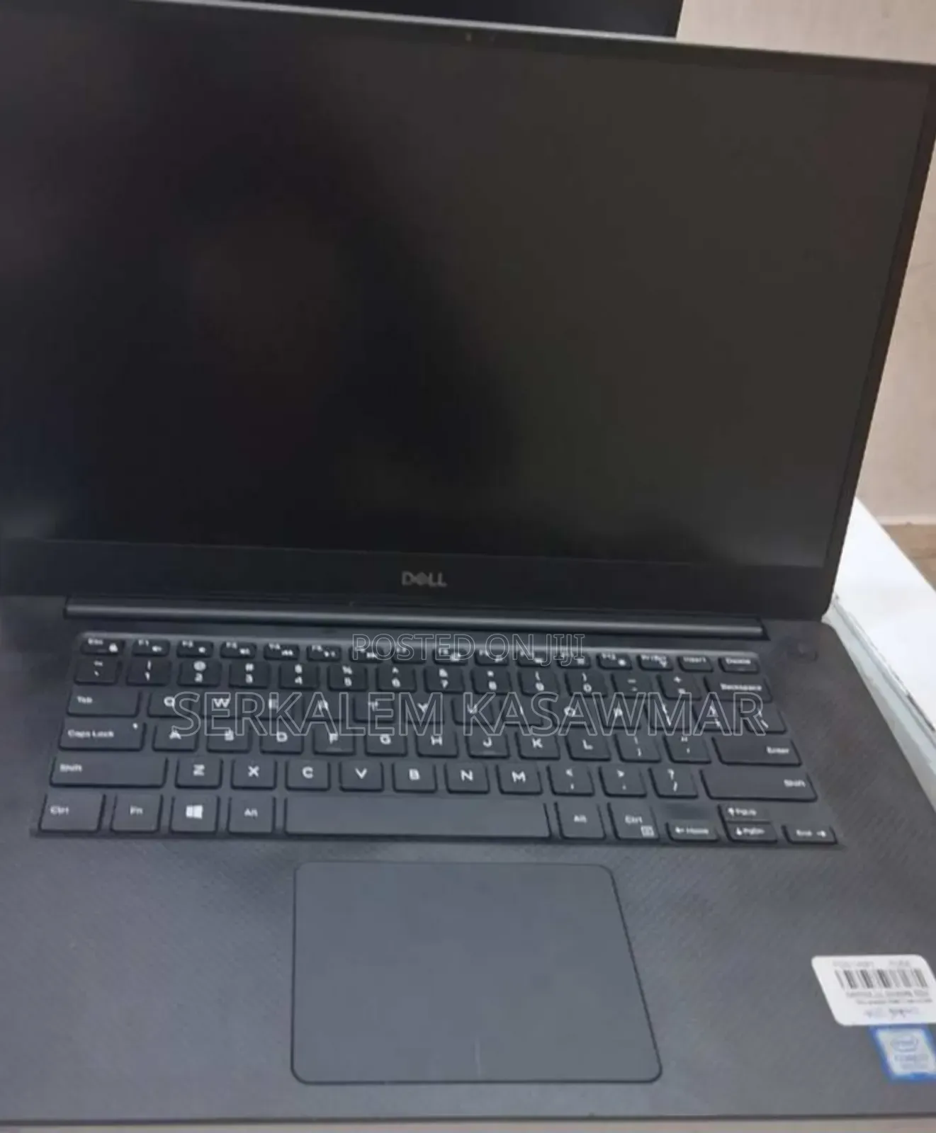 New Laptop Dell Precision 15 3520 16GB Intel Core i7 SSD 512GB