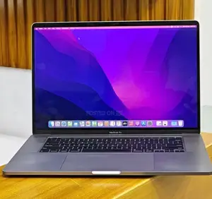 New Laptop Apple MacBook Pro 2019 32GB Intel Core I9 SSD 512GB