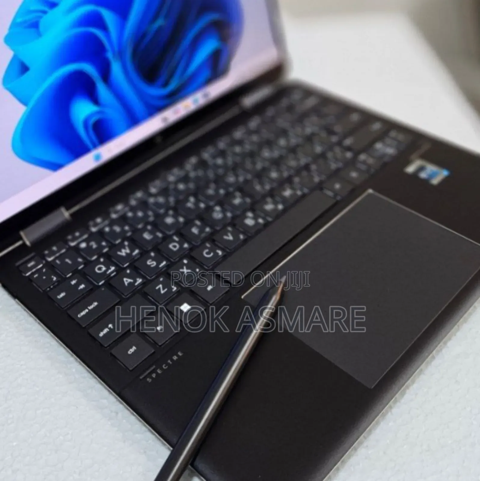 New Laptop HP Spectre 16GB Intel Core I7 SSD 1T