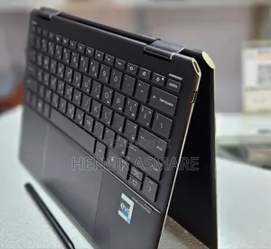 New Laptop HP Spectre 16GB Intel Core I7 SSD 1T