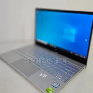 New Laptop HP Envy X360 8GB Intel Core I5 SSD 512GB
