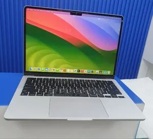 New Laptop Apple MacBook Air 2024 M3 13-Inch 16GB Apple M3 SSD 512GB