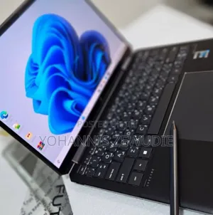 New Laptop HP Spectra 13 16GB Intel Core I7 SSD 1T