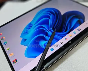 New Laptop HP Spectra 13 16GB Intel Core I7 SSD 1T