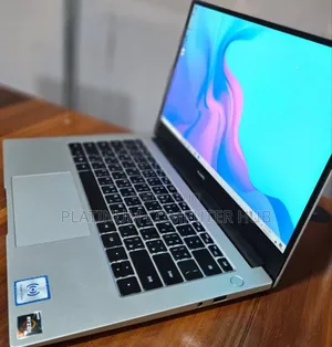 New Laptop Huawei MateBook 13 WRT-W29E 8GB Intel Core i5 SSD 512GB