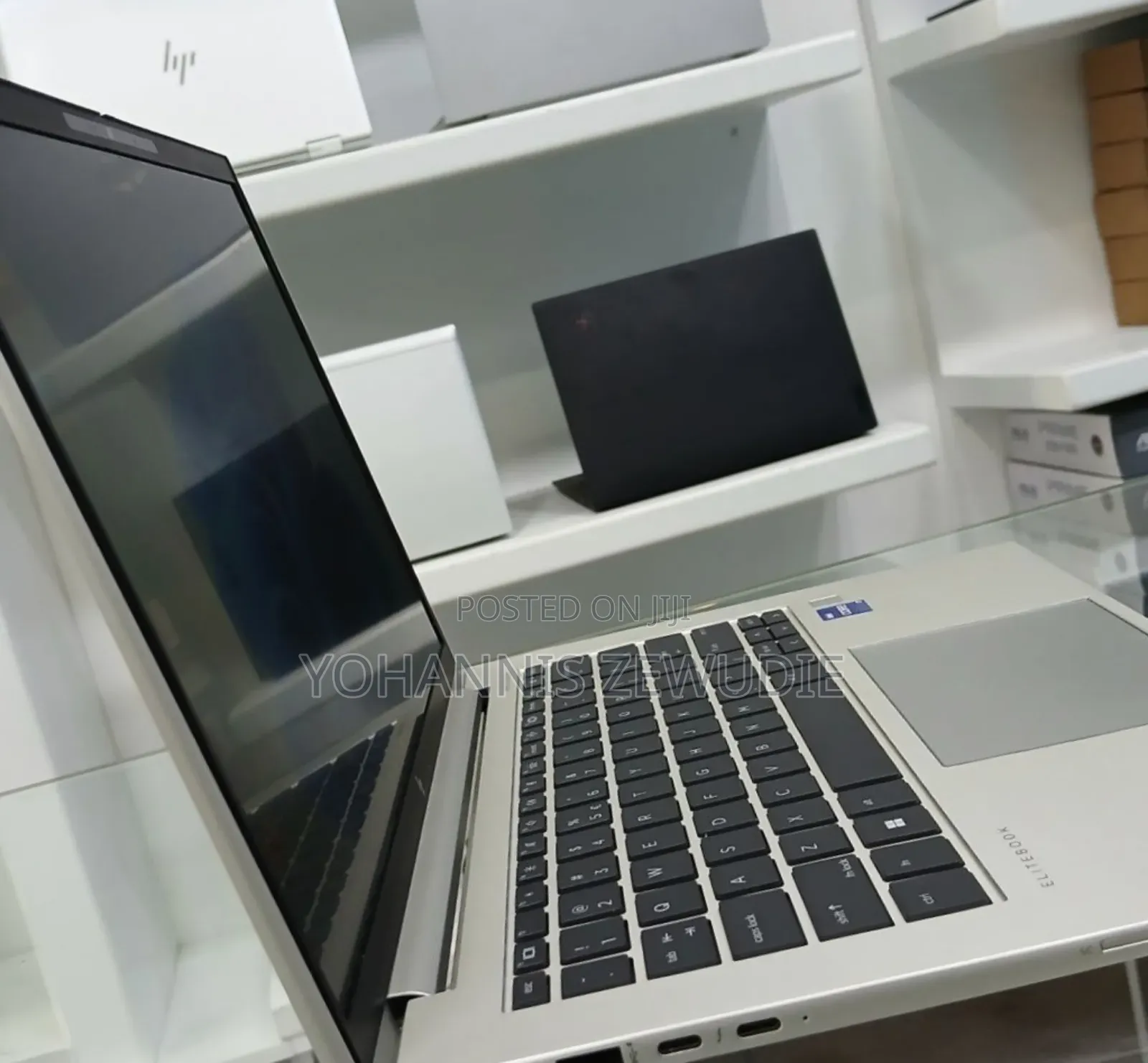 New Laptop HP EliteBook 840 G9 16GB Intel Core I7 SSD 512GB