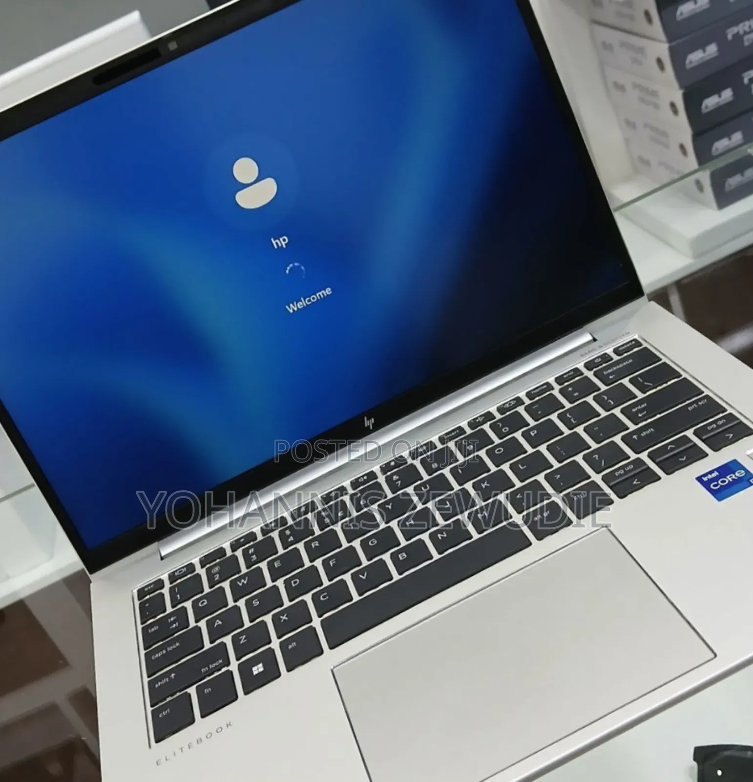 New Laptop HP EliteBook 840 G9 16GB Intel Core I7 SSD 512GB