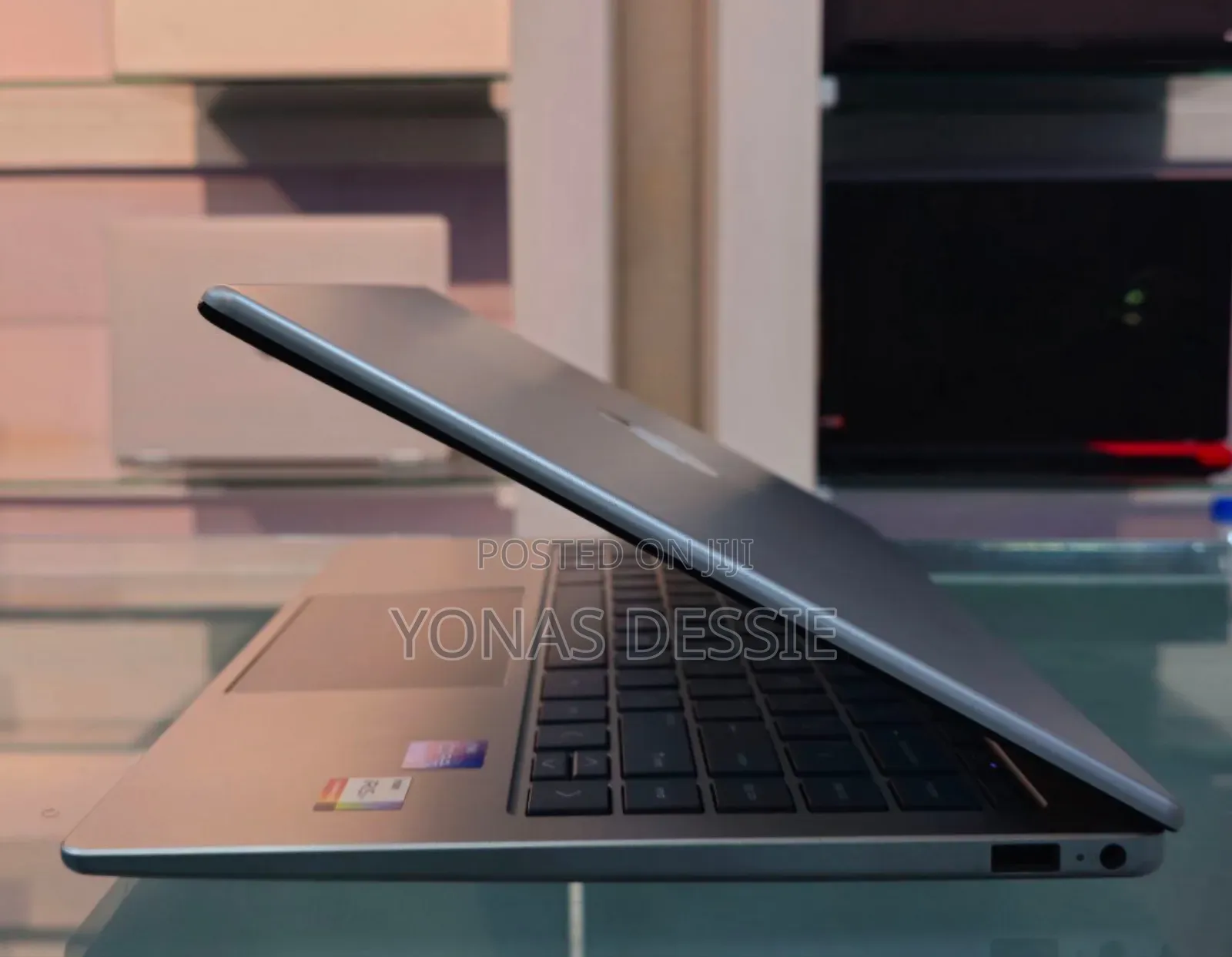 New Laptop HP Stream Notebook 16GB Intel Core i7 SSD 1T