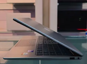 New Laptop HP Stream Notebook 16GB Intel Core i7 SSD 1T
