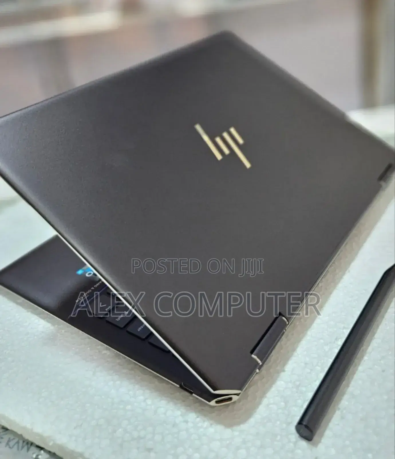 New Laptop HP Spectre 13 16GB Intel Core I7 SSD 1T