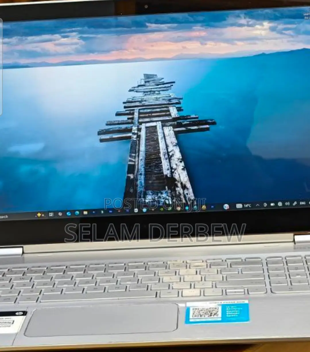 New Laptop HP Envy X360 8GB Intel Core I5 HDD 1T