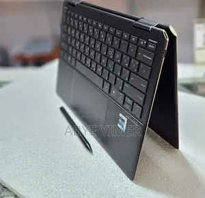 New Laptop HP Spectra 13 16GB Intel Core I7 SSD 1T