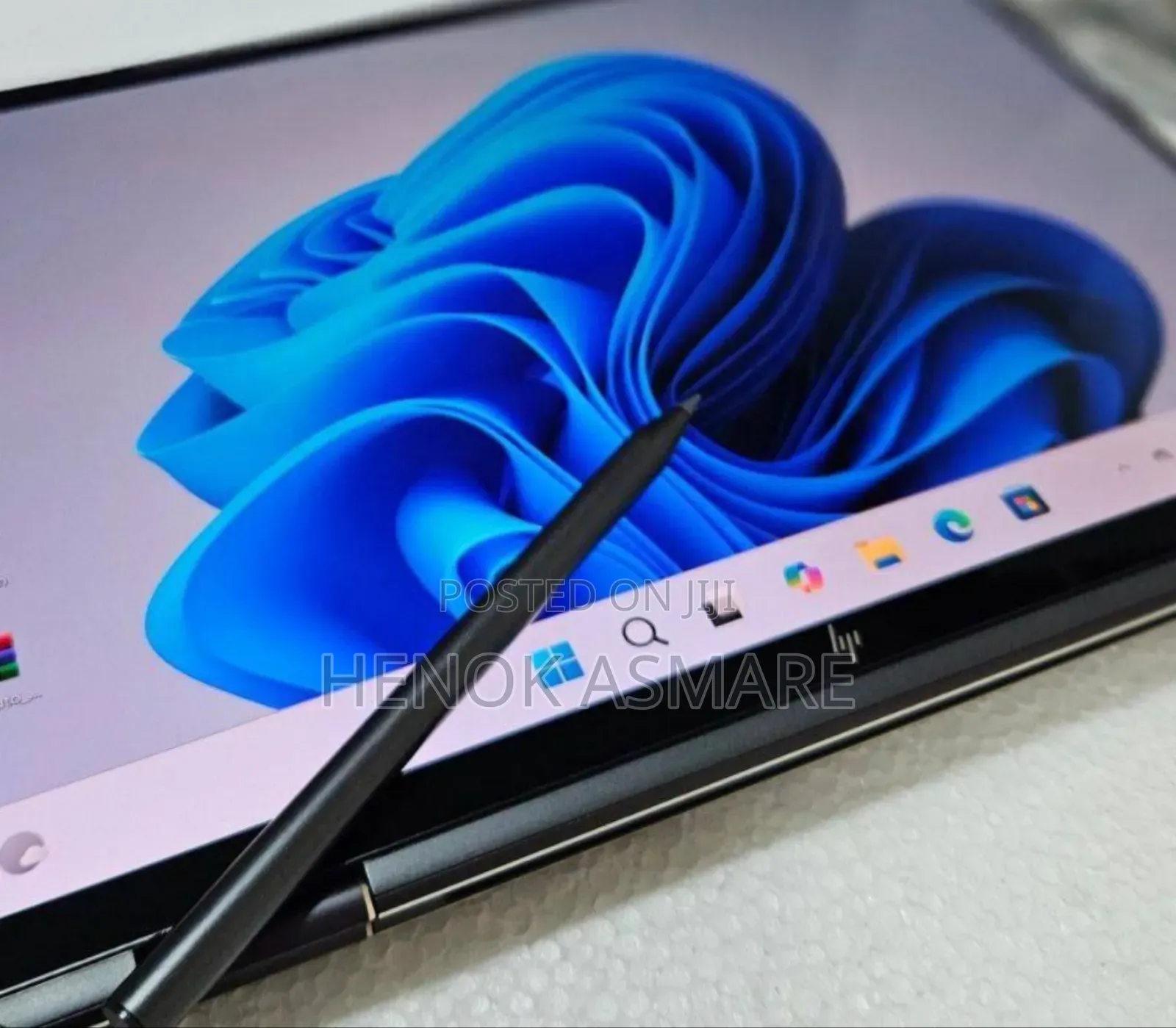 New Laptop HP Spectre 16GB Intel Core I7 SSD 1T