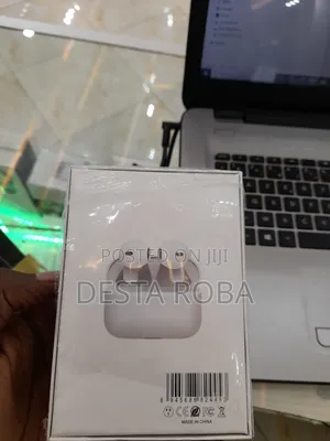 Photo - Pro 5s Earpods