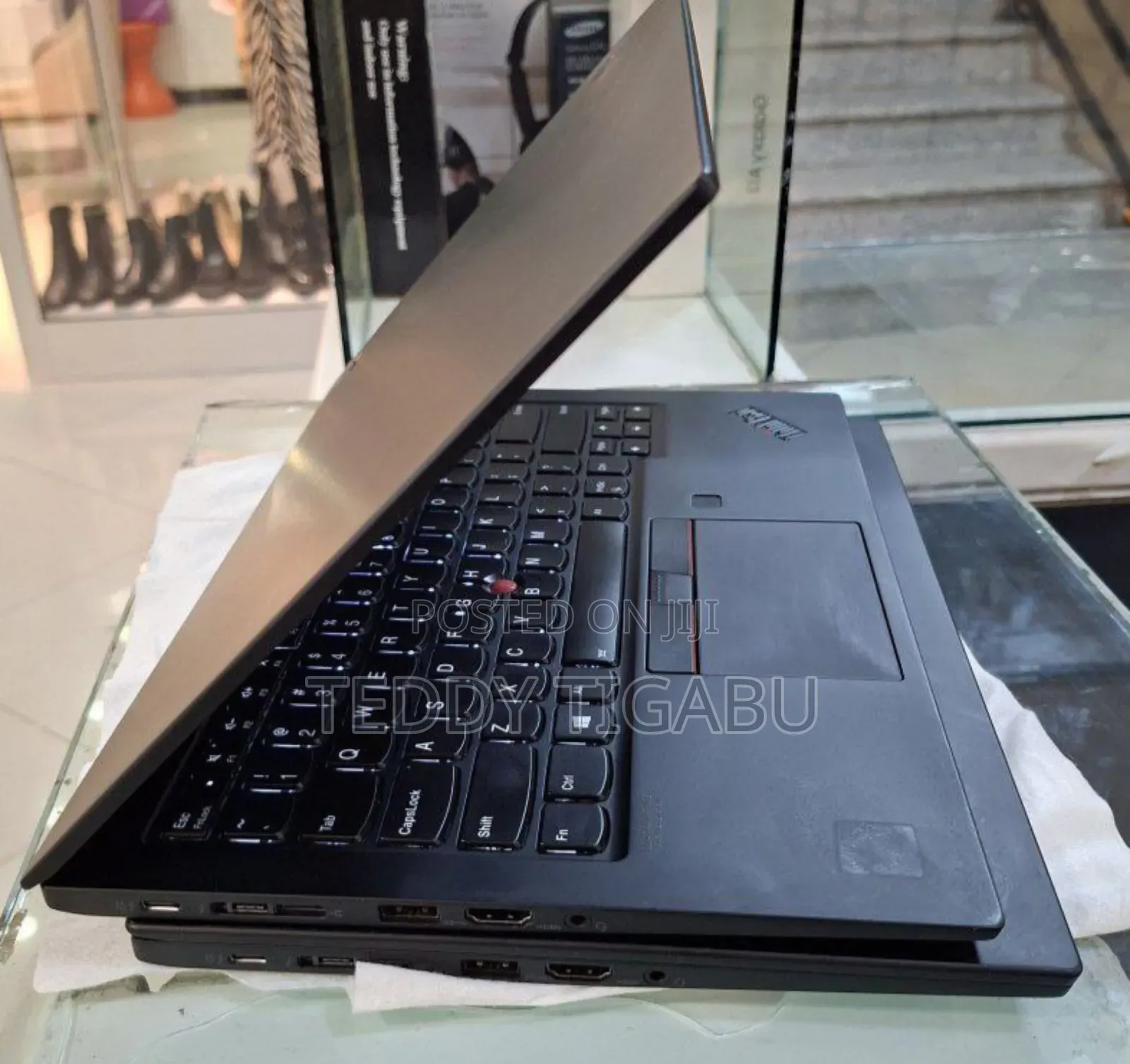 New Laptop Lenovo ThinkPad X1 Carbon 16GB Intel Core i7 SSD 512GB