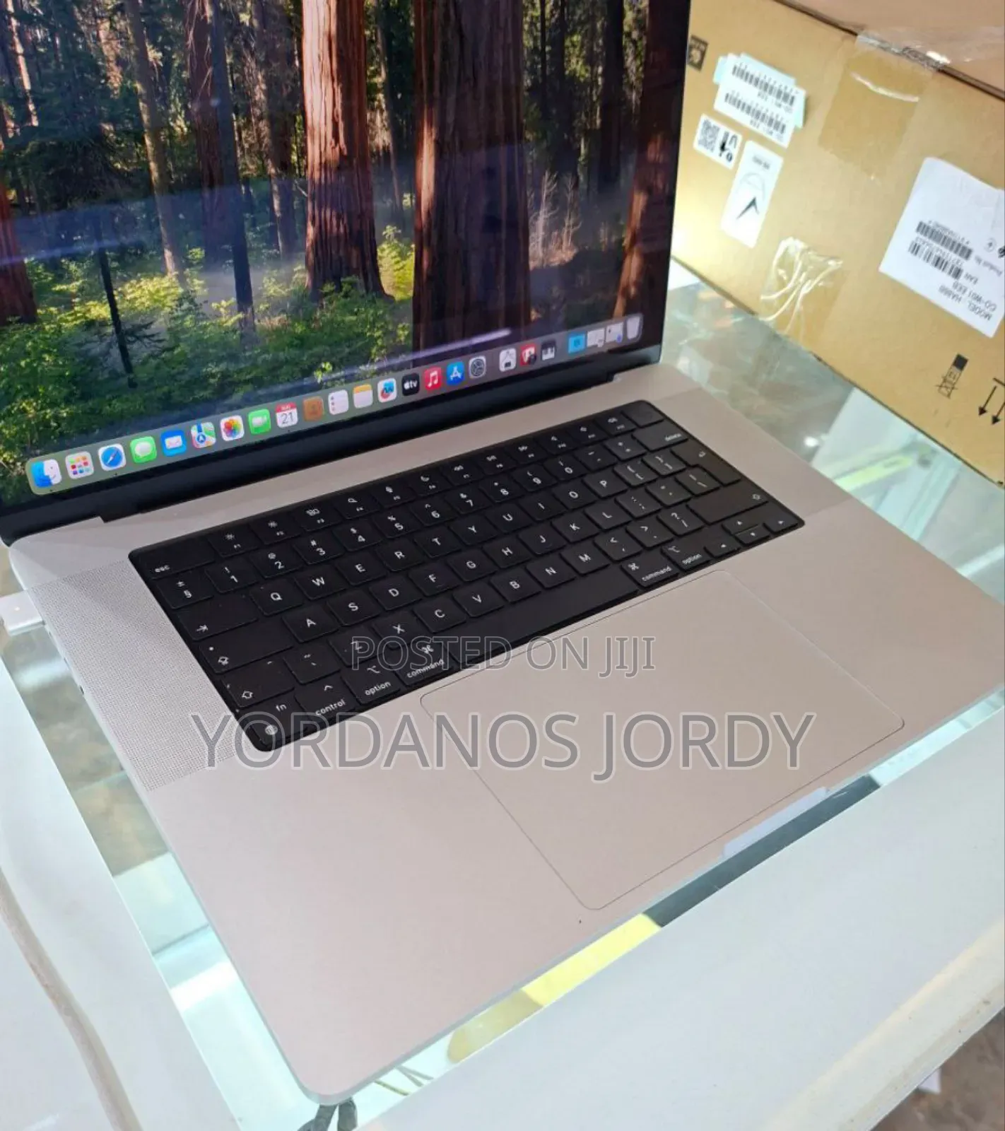 New Laptop Apple MacBook Pro 16GB Apple M1 Pro SSD 1T