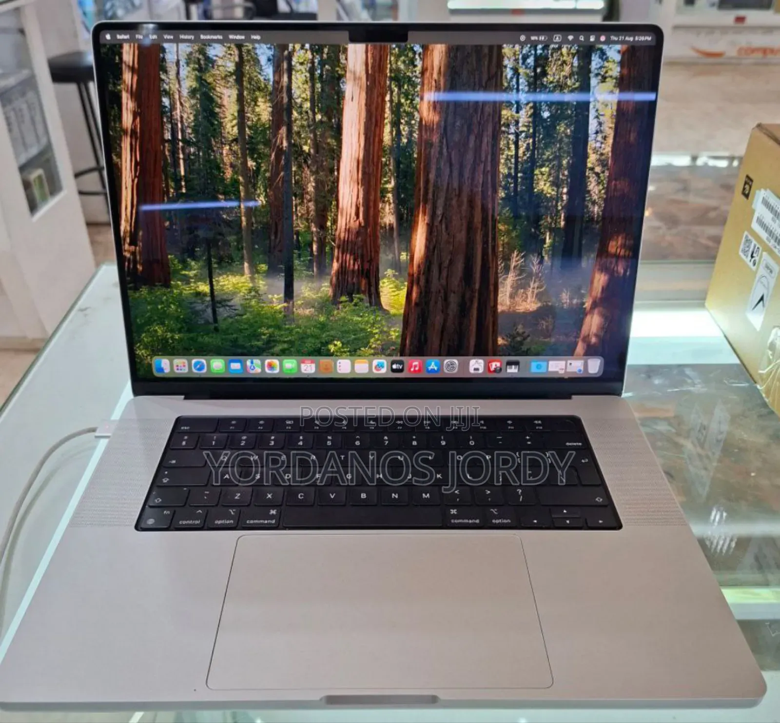 New Laptop Apple MacBook Pro 16GB Apple M1 Pro SSD 1T