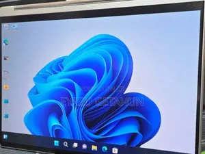 New Laptop Lenovo Yoga 9i 16GB Intel Core I7 SSD 1T