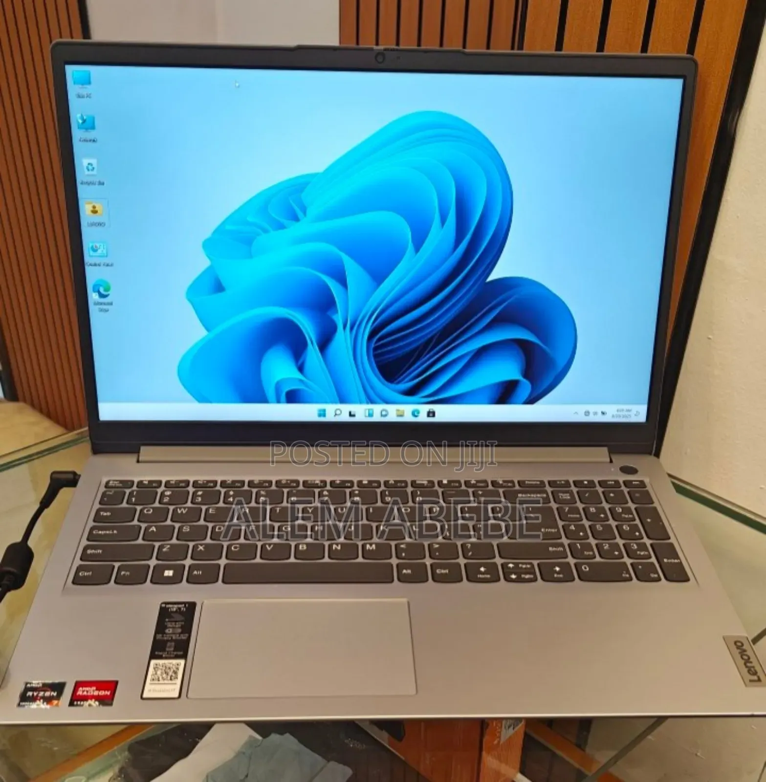 New Laptop Lenovo IdeaPad S206 12GB AMD Ryzen 7 SSD 512GB