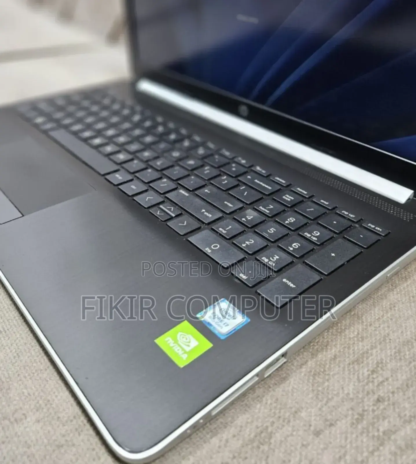 New Laptop HP Stream Notebook 8GB Intel Core I7 HDD 1T