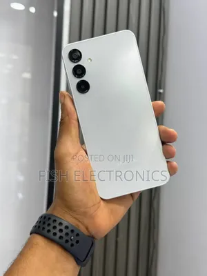 Photo - Samsung Galaxy A16 256 GB Silver