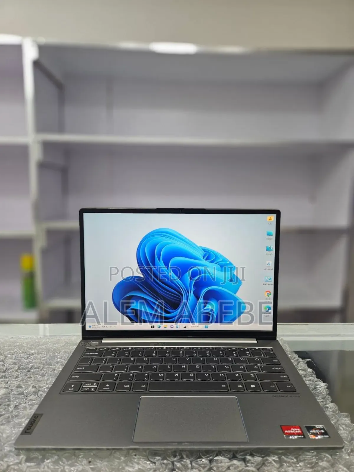 New Laptop Lenovo ThinkBook 13 16GB AMD Ryzen 7 SSD 512GB