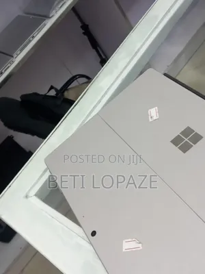 New Laptop Microsoft Surface Pro 7 16GB Intel Core I7 SSD 256GB