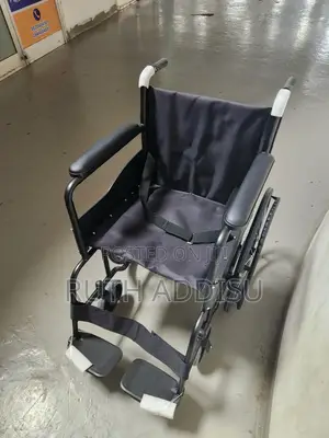 Almunium Belted Wheelchair段的wheelchair鳵了wheelchair管轄wheelchair New