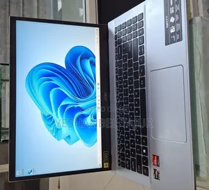 Photo - New Laptop Acer Aspire 3 16GB AMD Ryzen 7 SSD 512GB