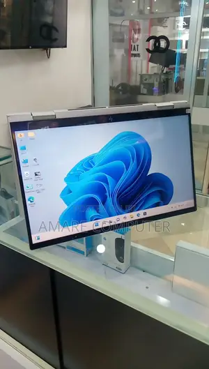 New Laptop HP Envy X360 16GB Intel Core I5 SSD 512GB