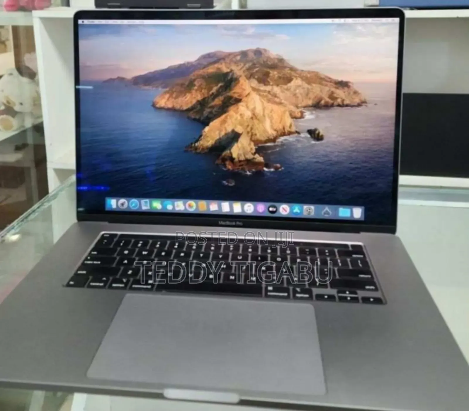 New Laptop Apple MacBook Pro 2019 32GB Intel Core I9 SSD 1T
