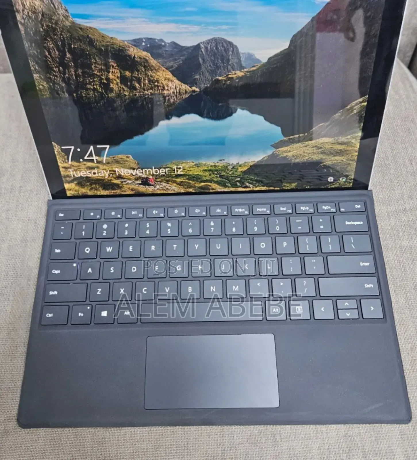 New Laptop Microsoft Surface Pro 7 16GB Intel Core I7 SSD 256GB
