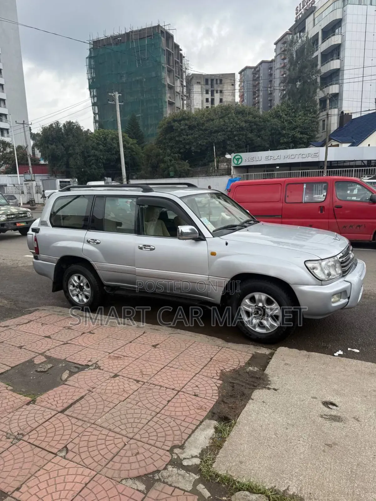 Toyota Land Cruiser 2006 White