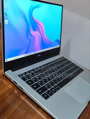 New Laptop Huawei MateBook 13 WRT-W19E 8GB Intel Core I5 SSD 512GB