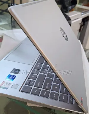 New Laptop Huawei MateBook 13 WRT-W19E 8GB Intel Core I5 SSD 512GB