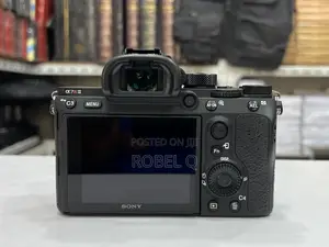 Sony Alpha 7 R 3 Full Frame Mirrorless Cvy