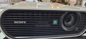 Photo - Budegat Projector