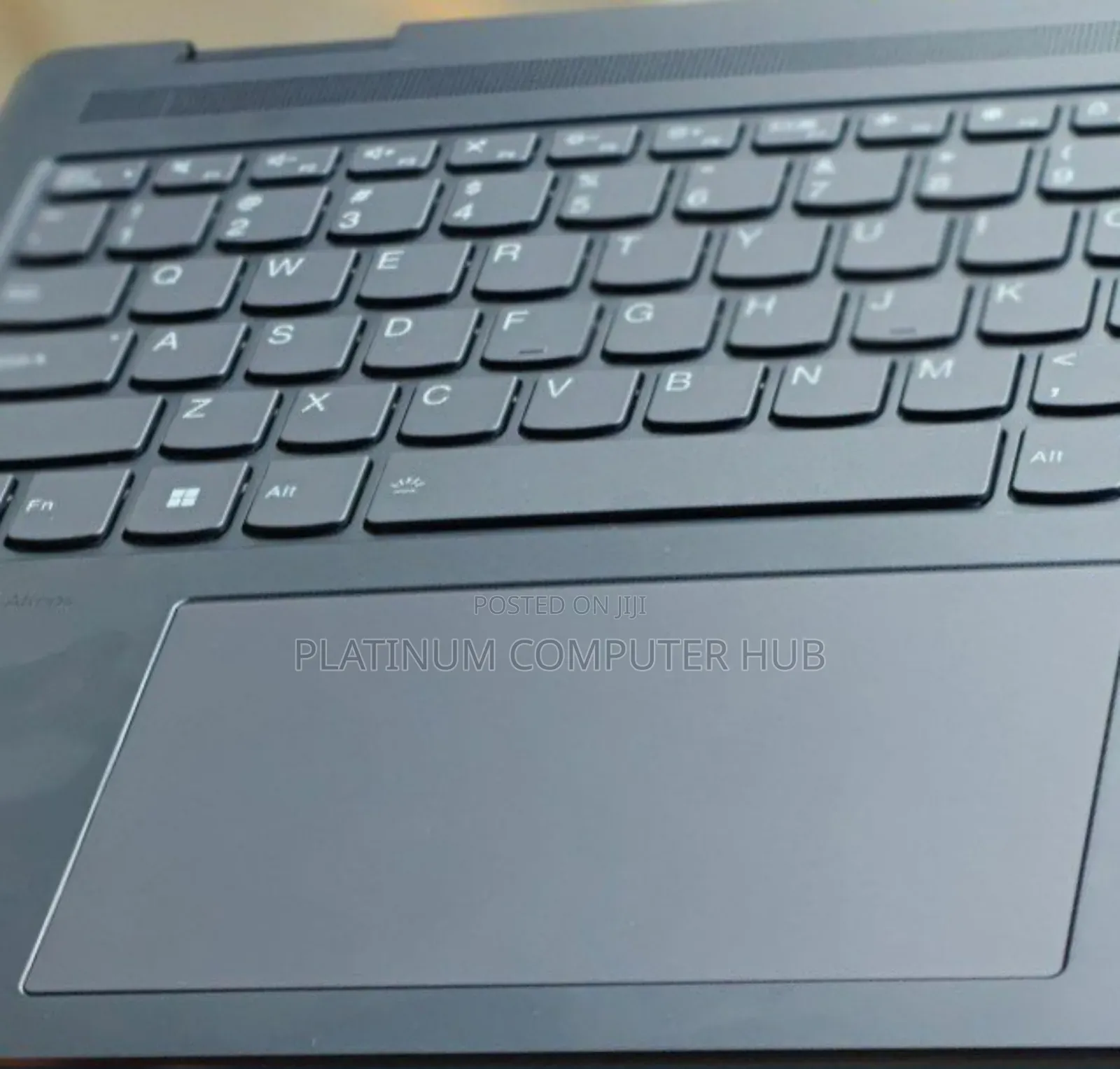 New Laptop Lenovo Yoga 7i 16GB Intel Core I7 SSD 1T