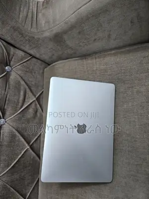 New Laptop Apple MacBook Air 2020 8GB Intel Core I5 SSD 512GB