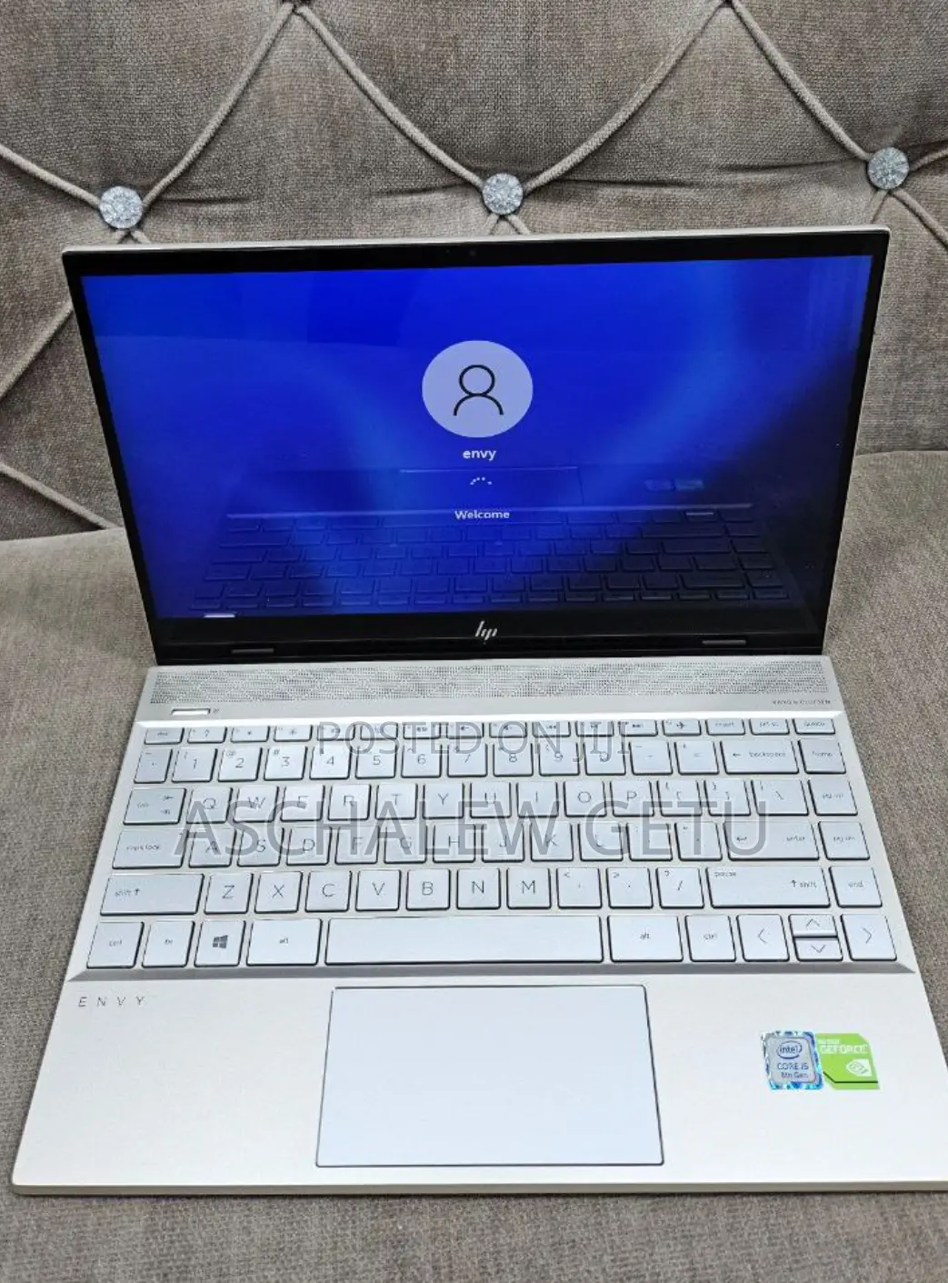 New Laptop HP Envy X360 8GB Intel Core I5 SSD 512GB