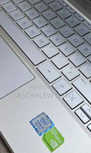 New Laptop HP Envy X360 8GB Intel Core I5 SSD 512GB