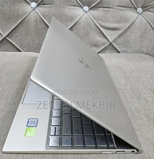 Photo - New Laptop HP 8GB Intel Core I5 SSD 512GB