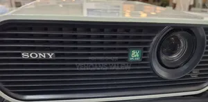 Budget Projector Sony VPL-Es7 Projector White Brightness 2,20