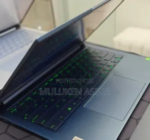 Photo - New Laptop Lenovo 16GB Intel Core I9 SSD 512GB