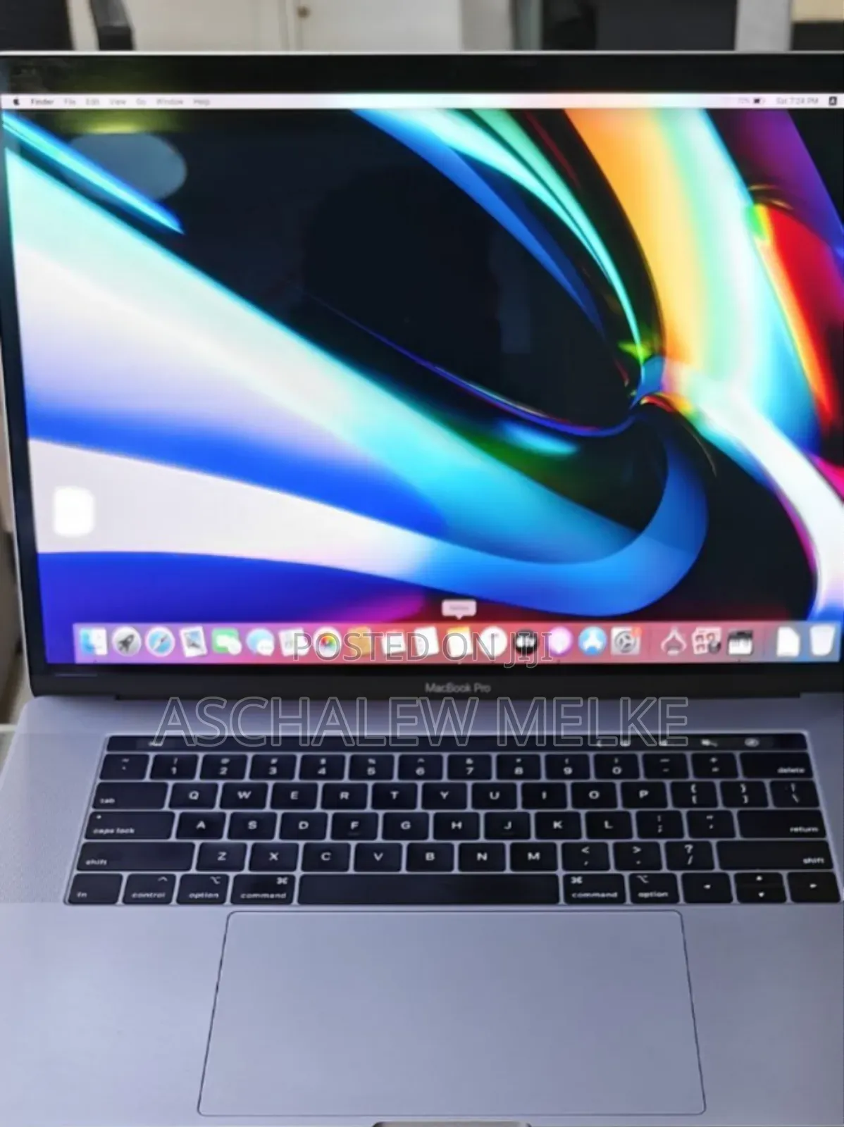 New Laptop Apple MacBook Pro 2019 32GB Intel Core I9 SSD 512GB