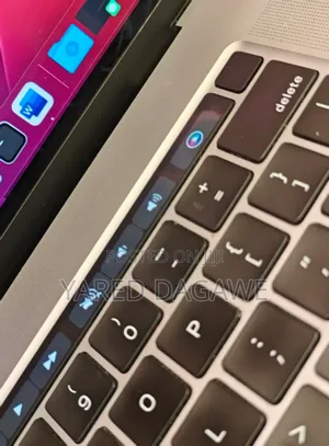New Laptop Apple MacBook Pro 2019 16GB Intel Core I7 SSD 512GB
