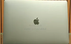 New Laptop Apple MacBook Pro 2019 16GB Intel Core I7 SSD 512GB