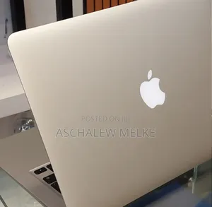 Photo - New Laptop Apple MacBook Air 2017 8GB Intel Core I5 SSD 128GB