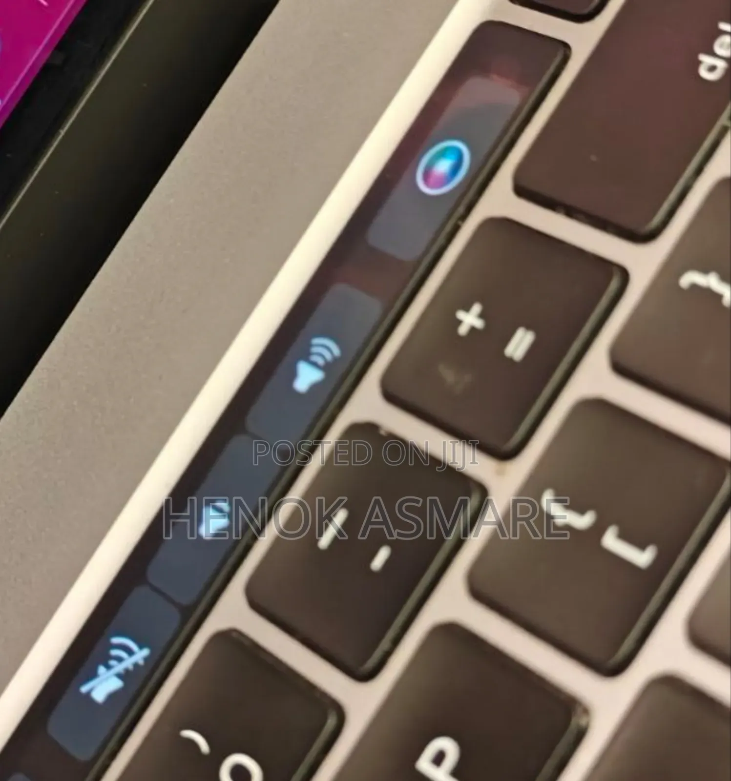 New Laptop Apple MacBook Pro 2019 16GB Intel Core I7 SSD 512GB